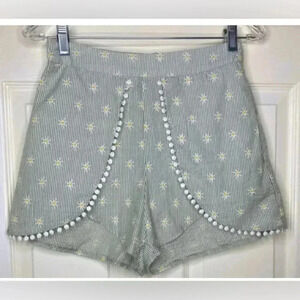 Woman L’ATISTE AMY green White Floral Striped Shorts Sz Small Cotton